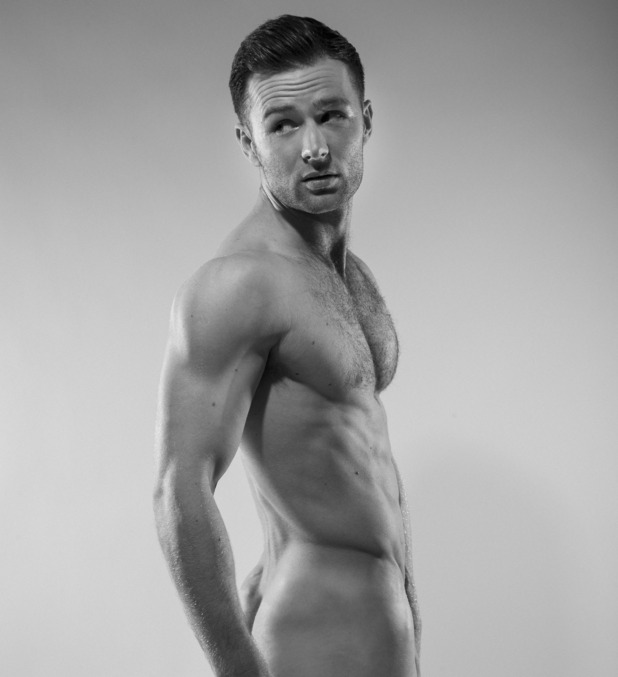 Harry Judd tiene la mejor arma anti-zombis