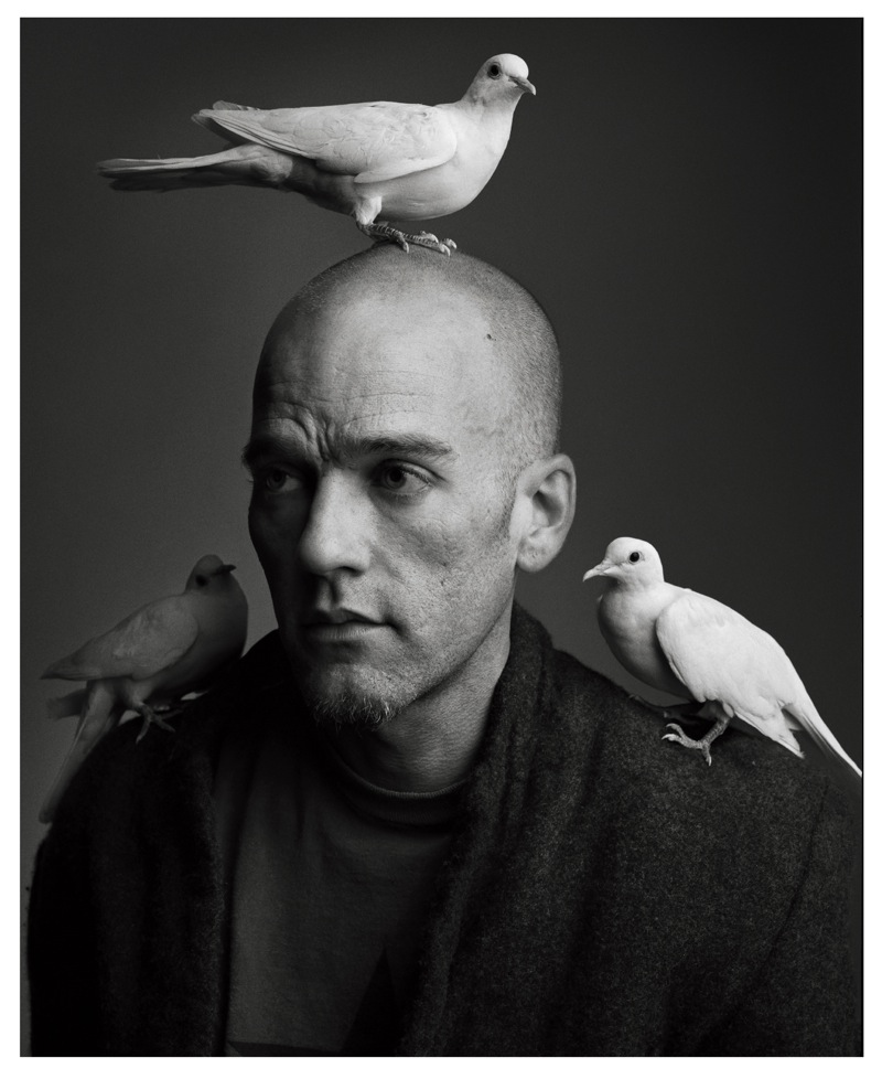 Michael Stipe: "El término 'gay' es limitado"