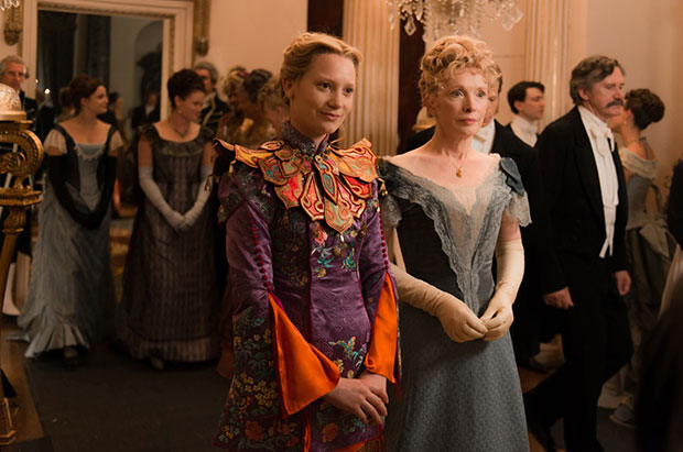 Mia Wasikowska: “Alicia es una mujer poderosa”