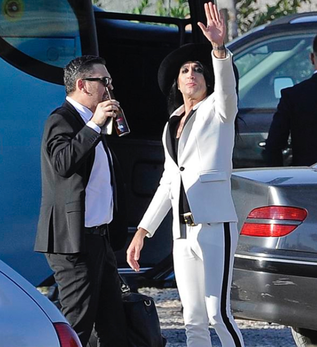 La boda de Amenábar nos deja pocas imágenes