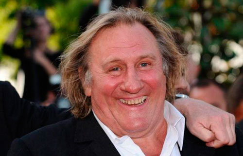 Gérard Depardieu fue chapero