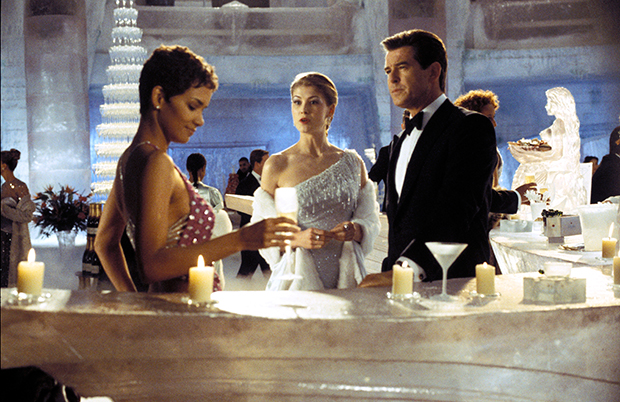 James Bond: el mito que siempre es tendencia